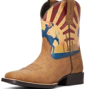 Ariat Kids Boots in Brown and Blue